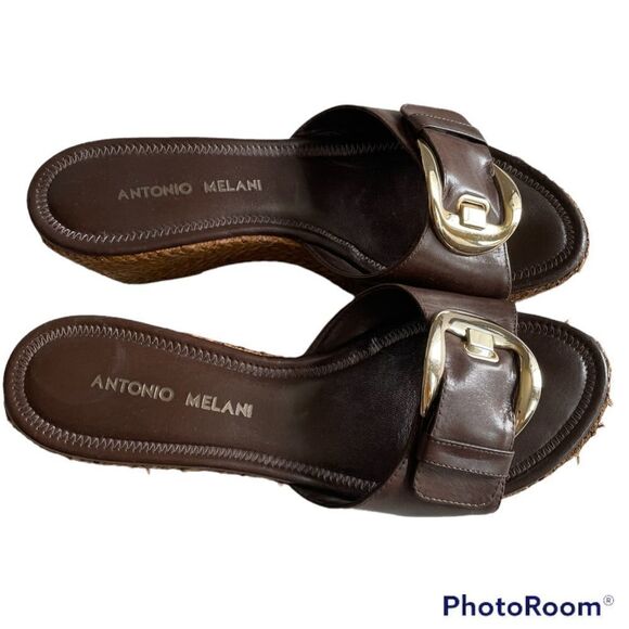 Antonio Melani Platform Sandals Mules, Size 6 1/2 Brown Buckles with Gold Metal - Picture 2 of 7